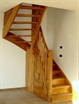 Celodřevěné schodiště s úložným prostorem